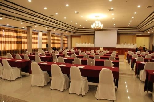 โกลเด้นดราก้อน รีสอร์ท (Golden Dragon Resort)2