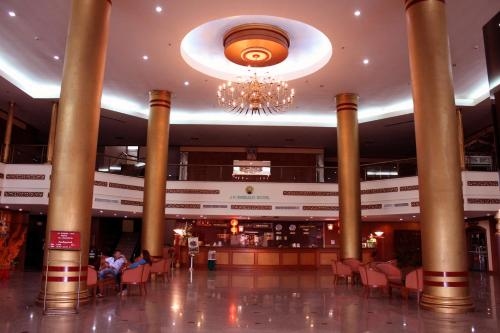 โรงแรมเจพี เอมเมอรัลด์ (JP Emerald Hotel)1