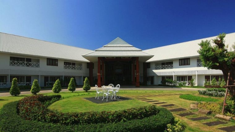 หนองคาย ไวท์ โฮเทล (Nongkhai White Hotel)0