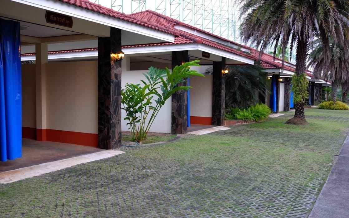 โรงแรมเลิฟลี่อินน์ (Lovelyinn Hotel)2