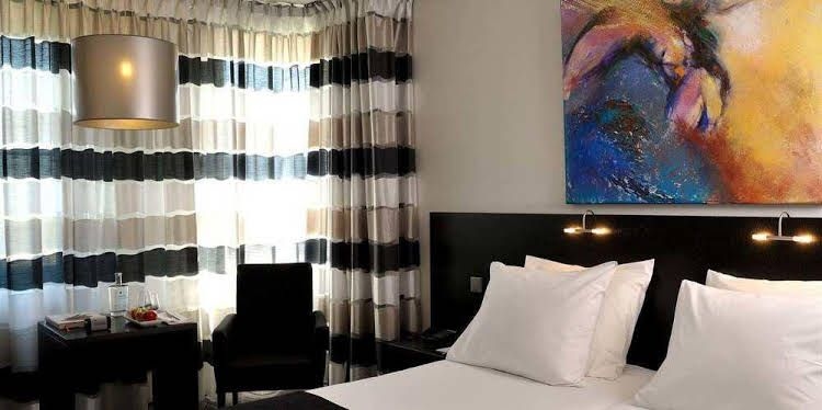 Stenden Hotel0