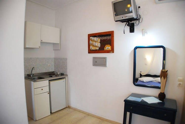 Aretousa Villas0