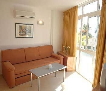 Apartamentos Doramar0
