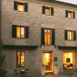 Hotel Desbrull0