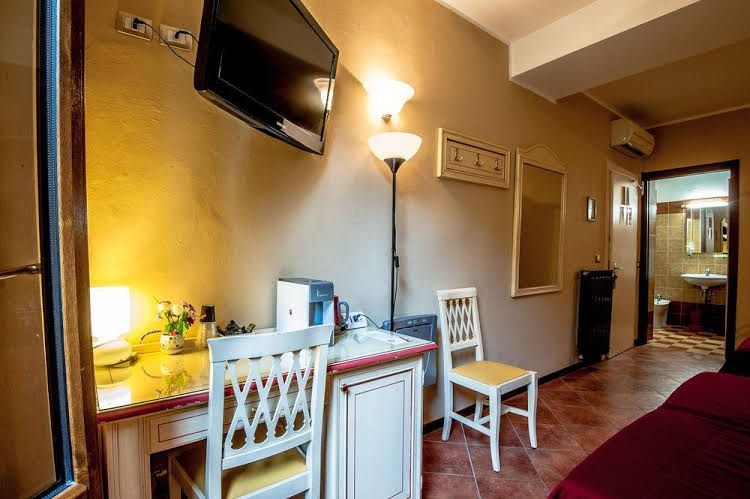 Astoria CityHotel0