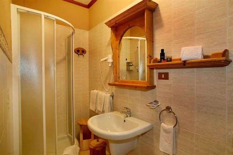 B&B Residence Checrouit0