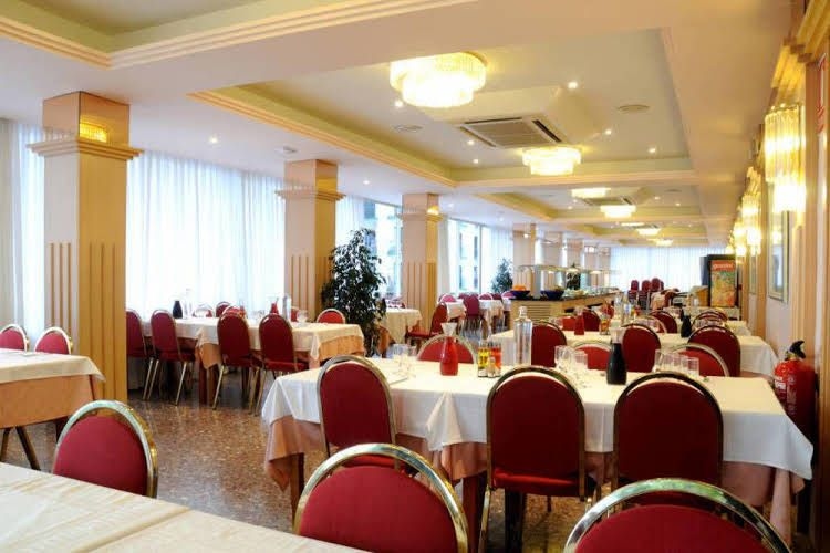 Hotel Ramblamar0