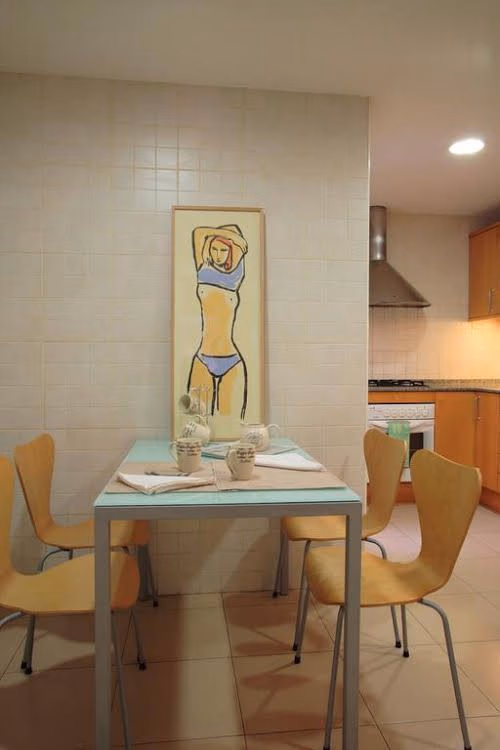 Classbedroom Apartments III0