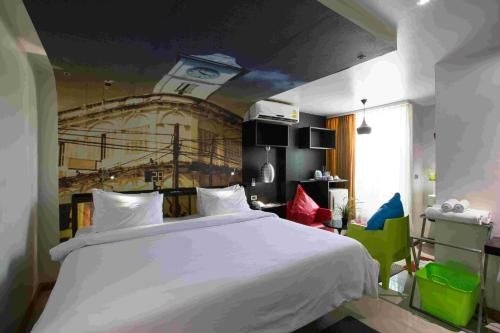 โรงแรมเดอะ คัลเลอร์ (The Color Hotel)1
