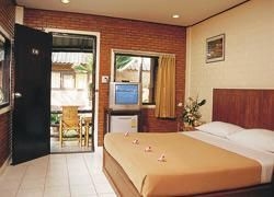โรงแรมคอทเทจ พัทยา (The Cottage Pattaya)0
