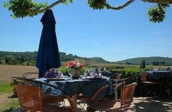 Le Relais des 5 Chateaux0