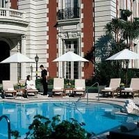 Four Seasons Hotel4