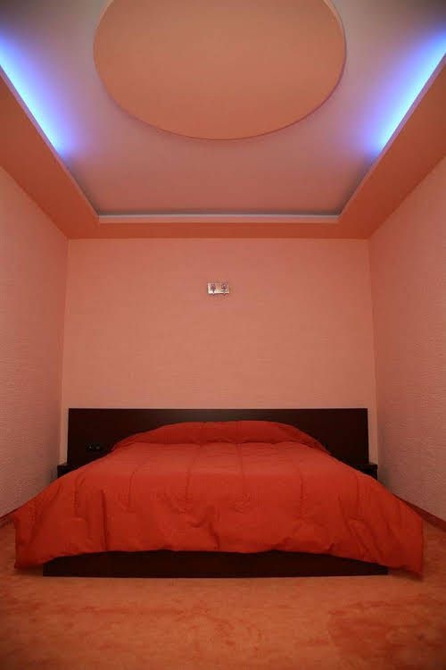 Time Out Hotel0