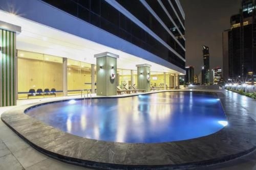 โรงแรมโฟร์วิงส์ (Four Wings Hotel)0