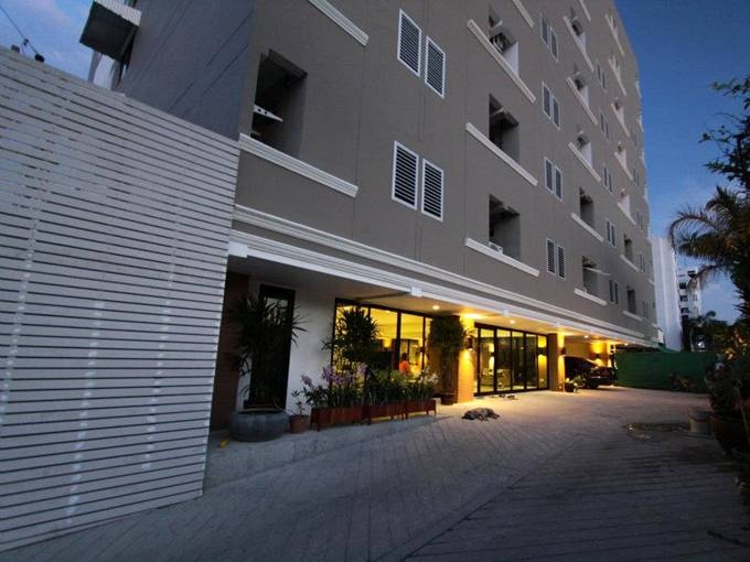 โซเลซ แอท ศรีนครินทร์ (Solace @ Srinakarin)0