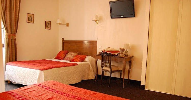 Hotel Le Madrigal0