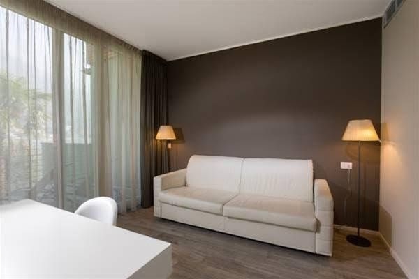 Hotel Maximilian0