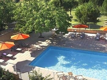 Hotel Le Manoir0