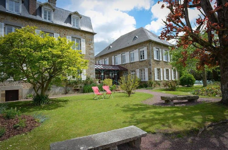Auberge De La Selune0