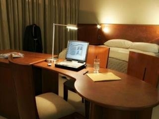 Suites Camino Real1