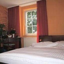 Hotel Avena0