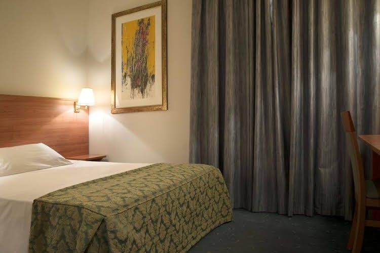 Hotel Re0
