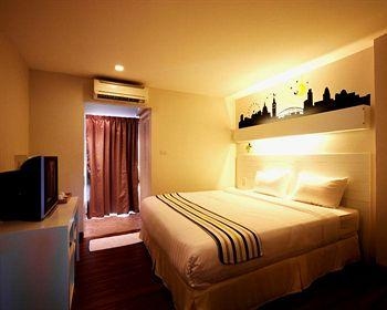 โรงแรมเดอะ ฟีนิกซ์ กรุงเทพฯ (The Phoenix Hotel Bangkok)3