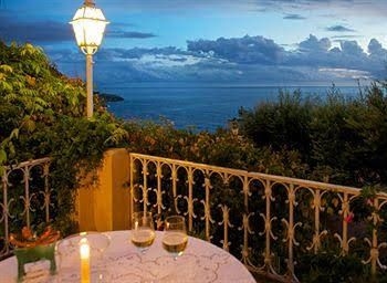 Romantic Hotel & Restaurant Villa Cheta Elite0