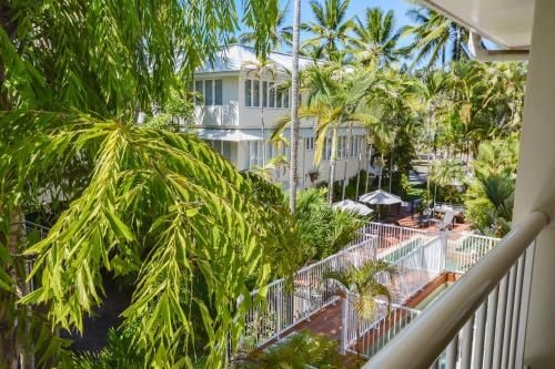 Balboa Apartments3