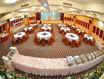 Ramada Palace4
