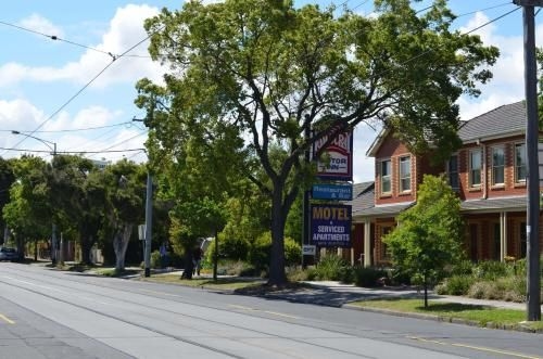 Footscray Motor Inn3