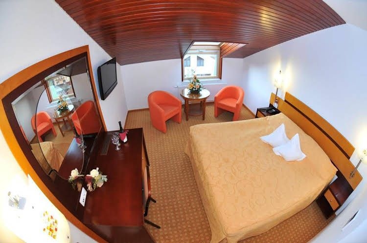 Hotel Jasmine0