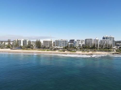 Malibu Apartments0