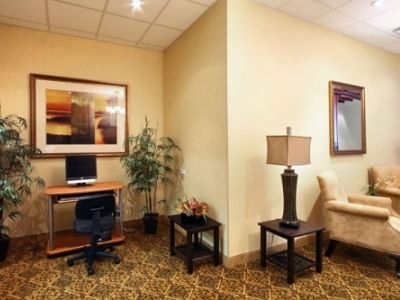 Days Inn Edmonton Downtown1