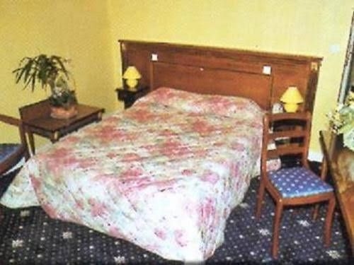 Hotel Courtonne0