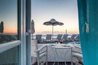 Artemis Suites0