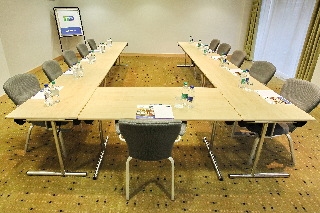 Holiday Inn Express Birmingham Redditch3