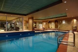 Queen Victoria Hotel & Suites2