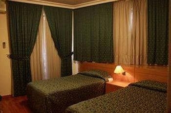 White House Suites0