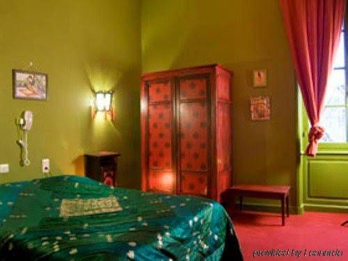 P'tit Dej-Hotel La Residence0