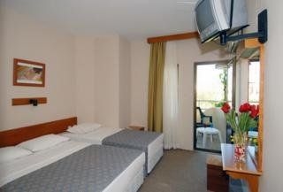 Hawaii 2 Hotel2