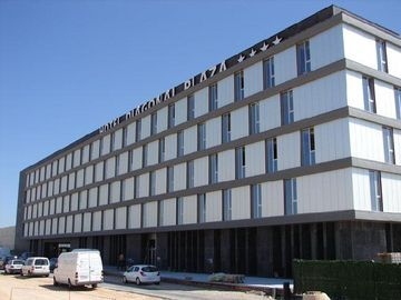 Diagonal Plaza2