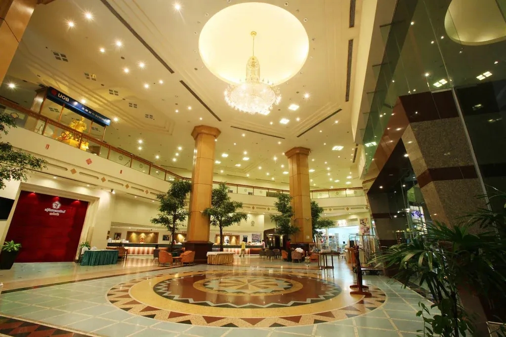 โรงแรมธรรมรินทร์ ธนา (Thumrin Thana Hotel)4