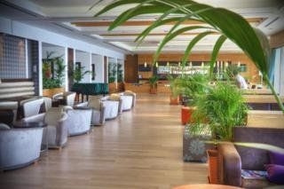 Isis Hotel & Spa0