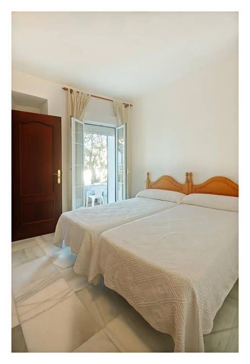 Hostal La Posada0
