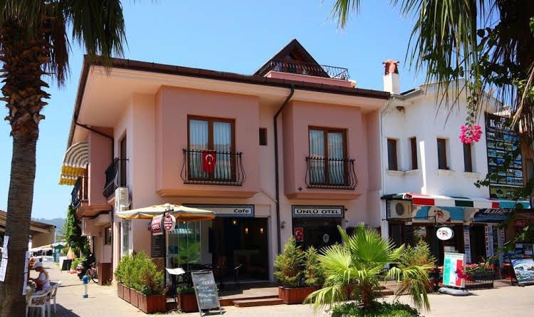 Unlu Hotel0