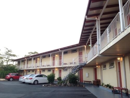 Riverview Motor Inn2