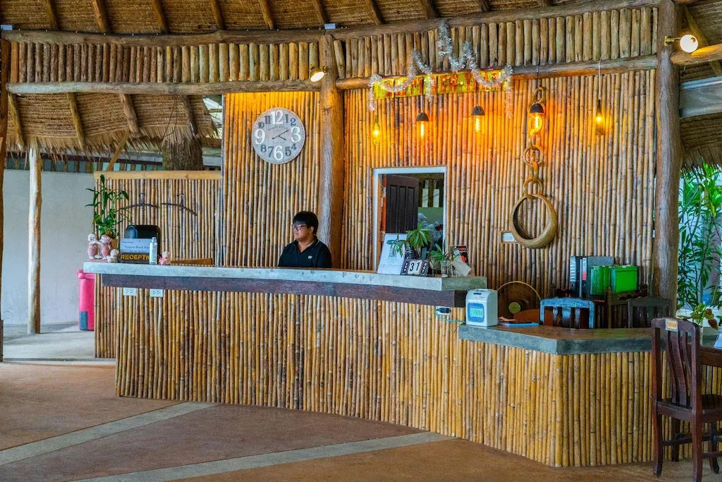 เดอะ ทรอปิคัล บีช รีสอร์ต (The Tropical Beach Resort)3