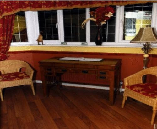 The Admirals Inn Guest House0