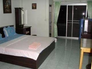 River Hotel3